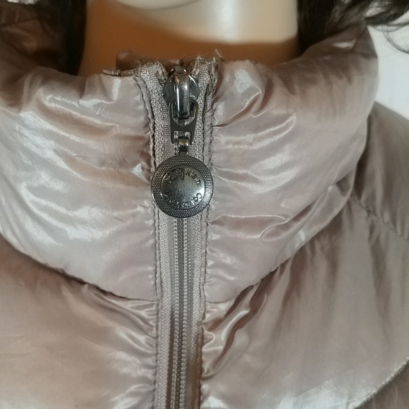 Calvin Klein down-filled mid-length lightweight jacket - Picture 2 of 16